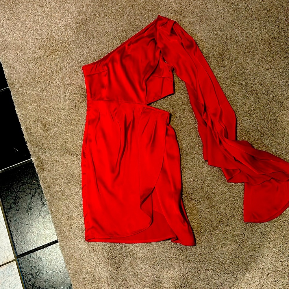 Red one shoulder
